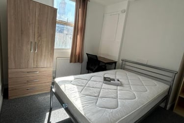 3 bed house, Providence Street, North Hill, Plymouth, PL48JQ - Image 7